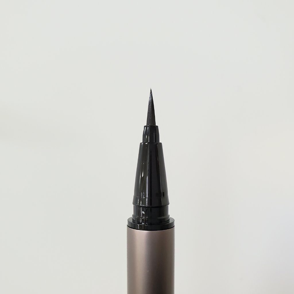 スキルレスライナー/LUMIURGLAS/リキッドアイライナーを使ったクチコミ（3枚目）