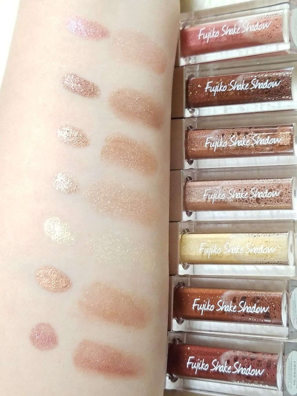 フジコシェイクシャドウ/Fujiko/リキッドアイシャドウを使ったクチコミ（1枚目）