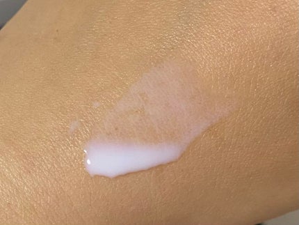 アピボタニカナノ エマルジョン/エリデン/美容液を使ったクチコミ(3枚目)