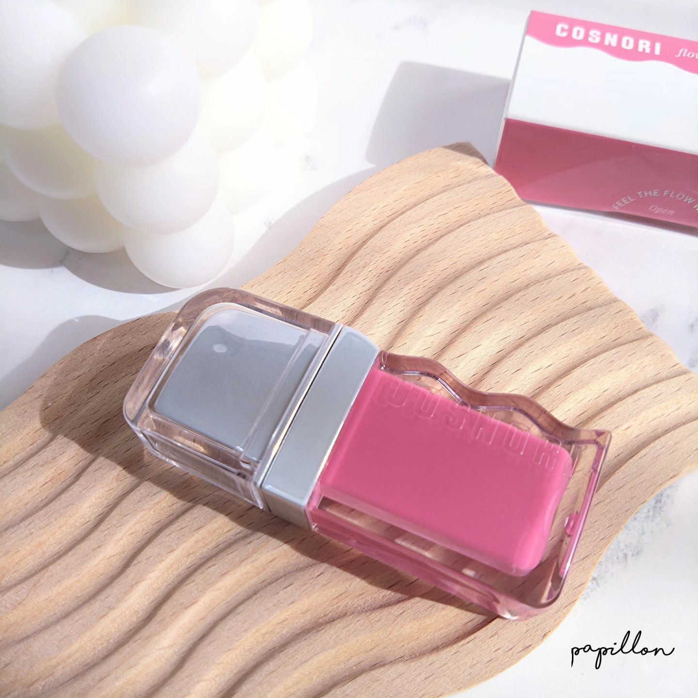 フローウェーブティント/COSNORI/リップティントを使ったクチコミ（2枚目）