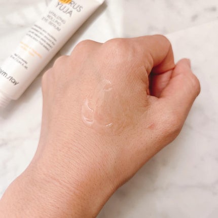 シトラスゆずバイタライジングアンプル/Farmstay/美容液を使ったクチコミ(10枚目)