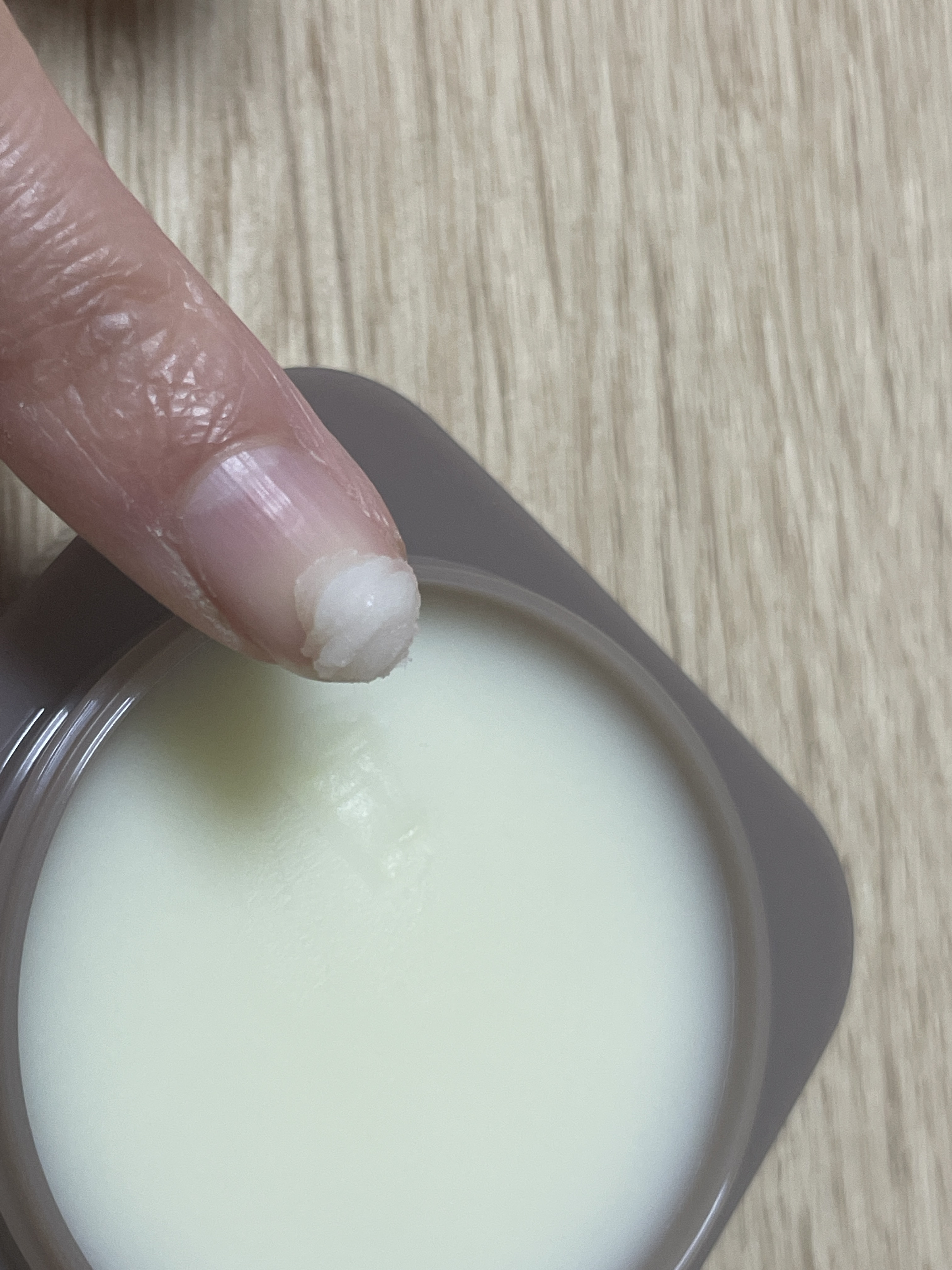 プロフェッショナル スタイリング グロウリッチ バーム /ラ・カスタ　プロフェッショナル/ヘアバームを使ったクチコミ（2枚目）