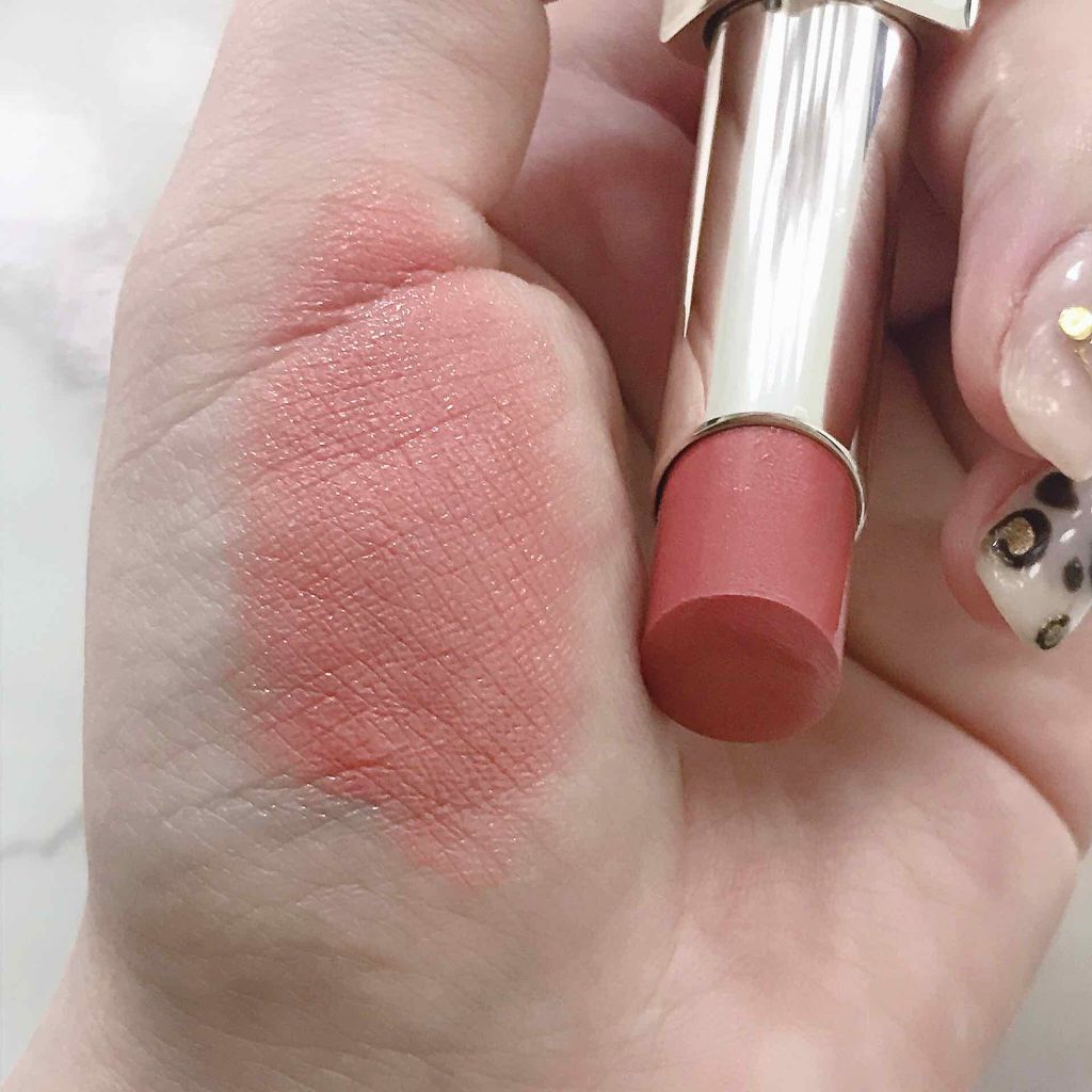 ララブーケ ルージュグロッシー/TWANY/口紅を使ったクチコミ（3枚目）