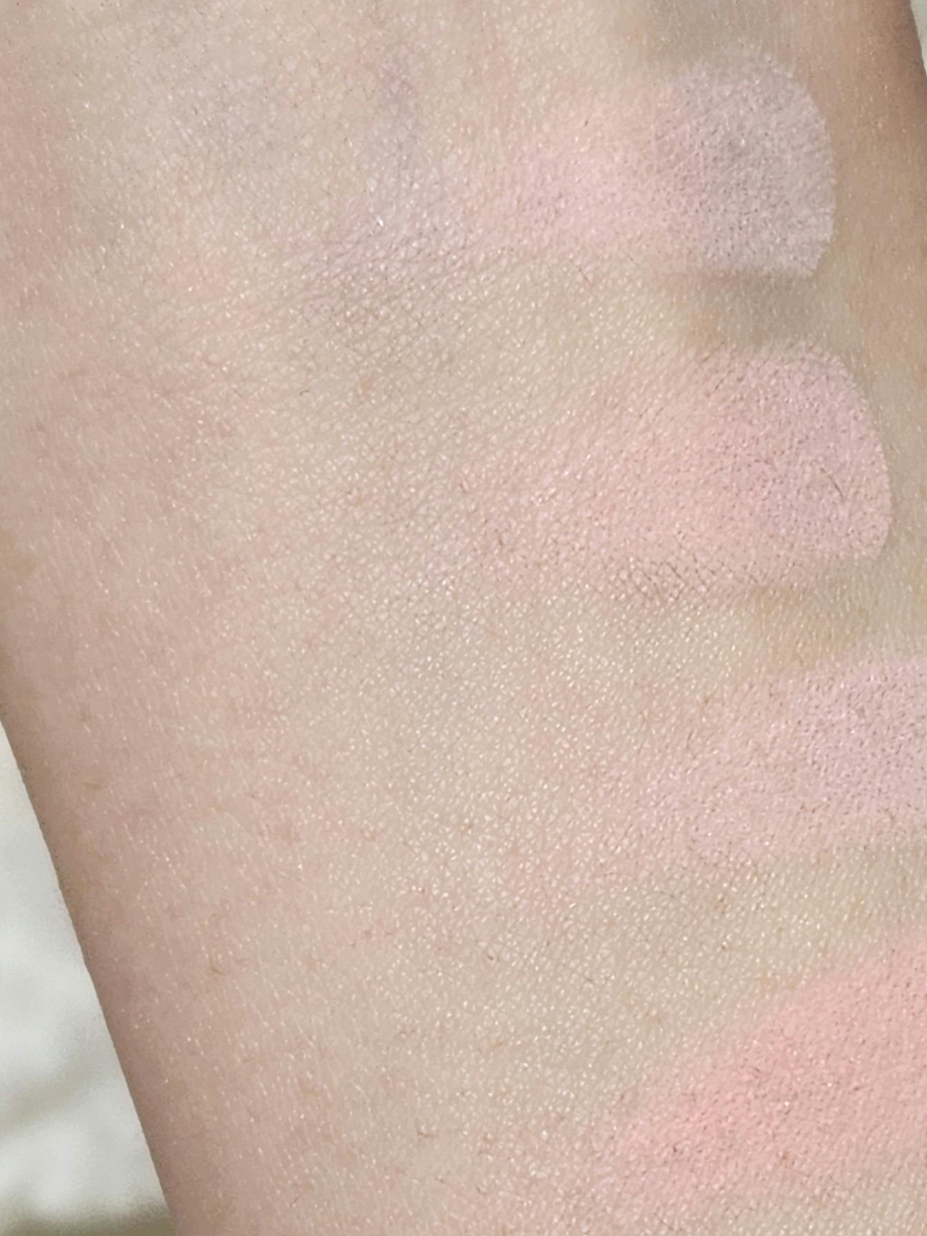 ブレンディングムードチーク/dasique/パウダーチークを使ったクチコミ（3枚目）