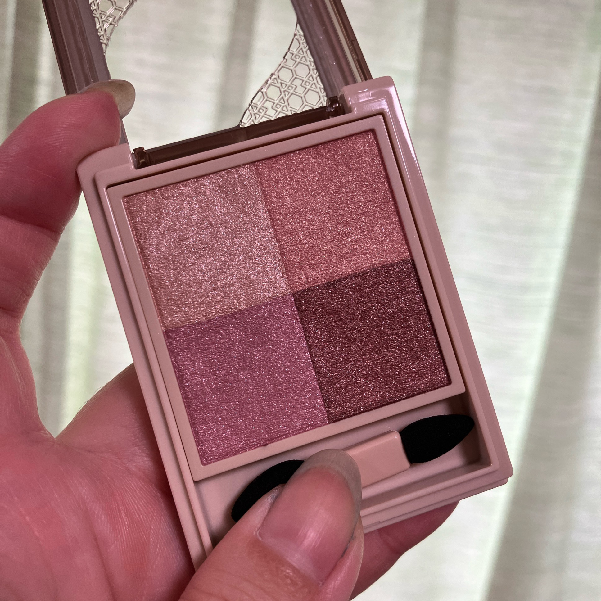 ニュアンス デューイ クリエイター/Visée/アイシャドウパレットを使ったクチコミ（2枚目）