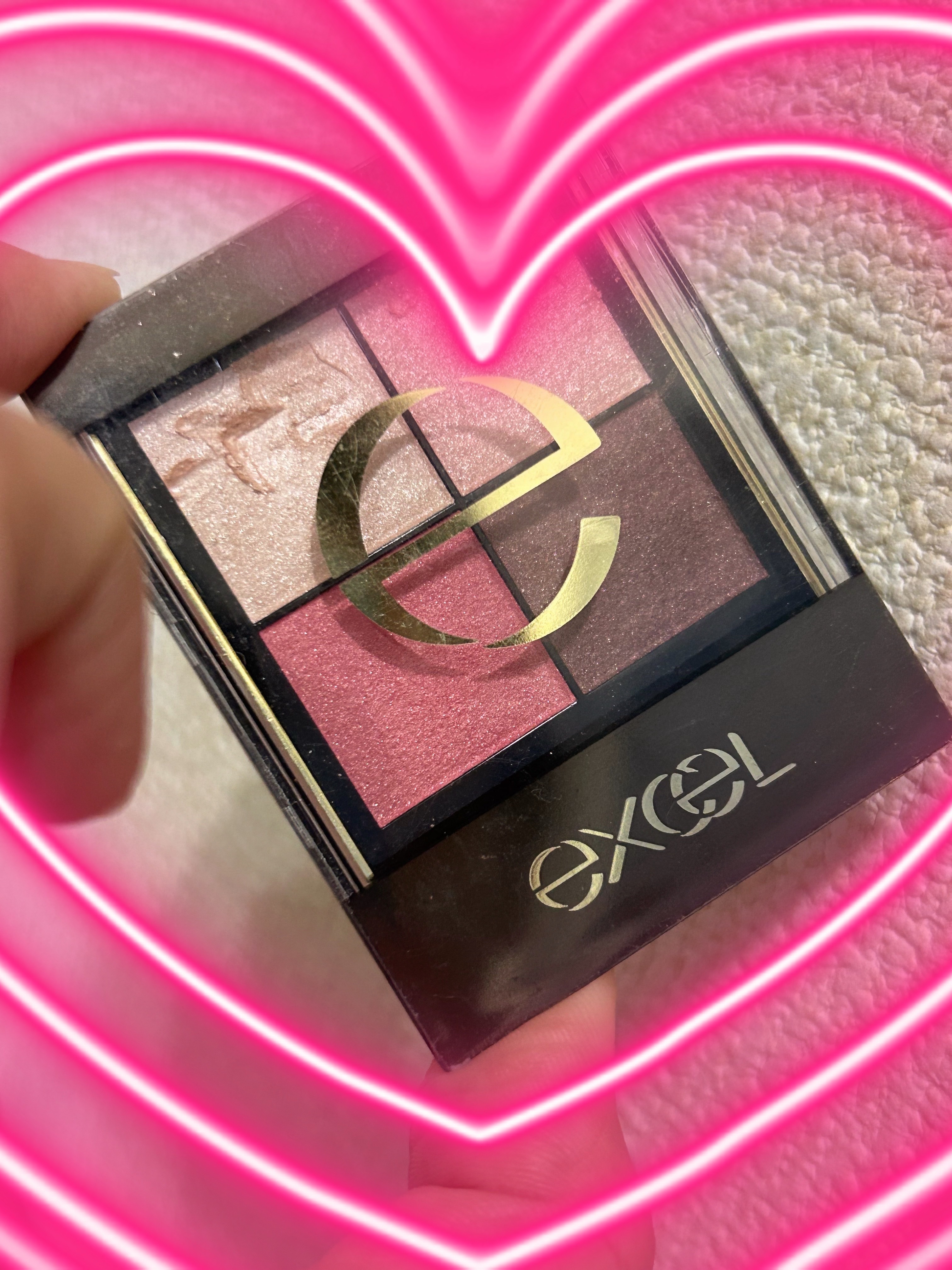 リアルクローズシャドウ/excel/アイシャドウパレットを使ったクチコミ（1枚目）