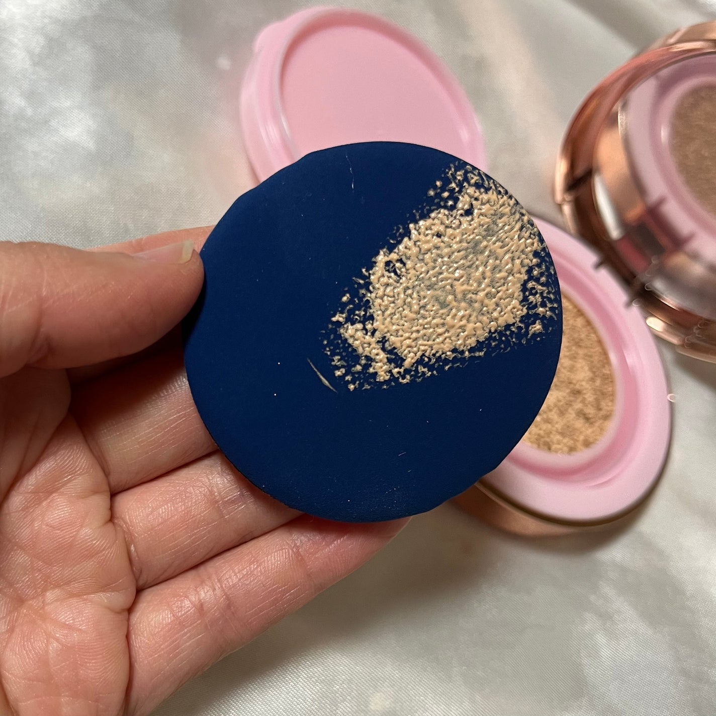 ピンクティーツリーカバープライマークッション/APLIN/クッションファンデーションを使ったクチコミ(4枚目)