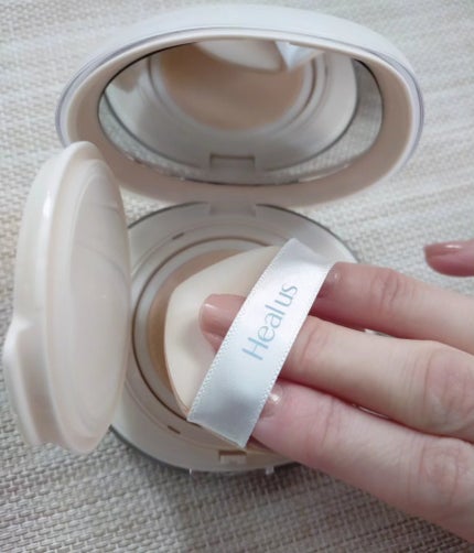 ブリージンググロークッション/Healus/クッションファンデーションを使ったクチコミ(4枚目)