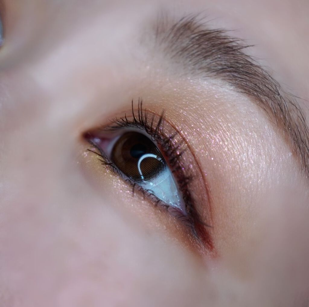 ジューシーラスティングティント/rom&nd/リップティントを使ったクチコミ（2枚目）