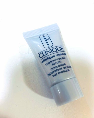 CLINIQUE スマート カスタム リペア セラムのクチコミ「2日前に使い始めたサンプルサイズ（7ml）美容液。

年末に買ったアドベントカレンダー に入っ.....」（1枚目）