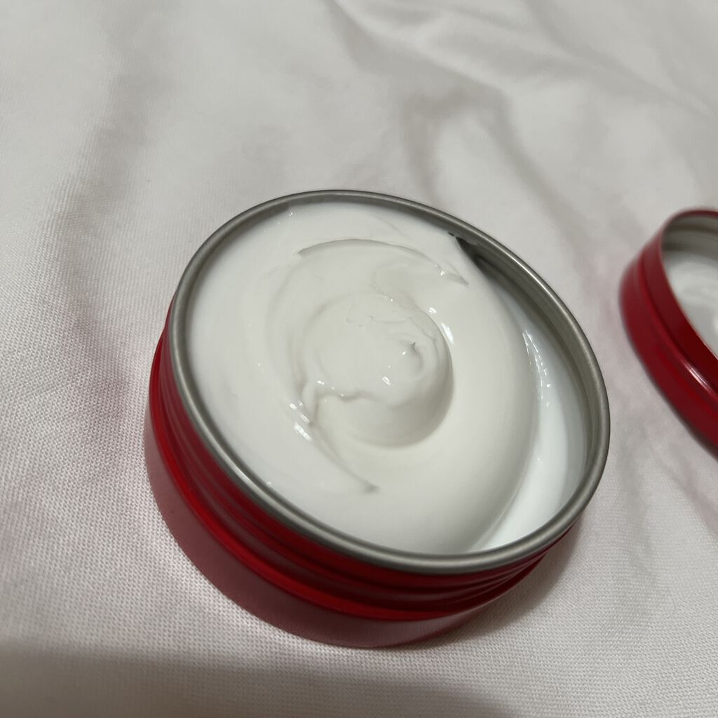 カウブランド 赤箱ビューティクリーム/カウブランド/ボディクリームを使ったクチコミ（2枚目）