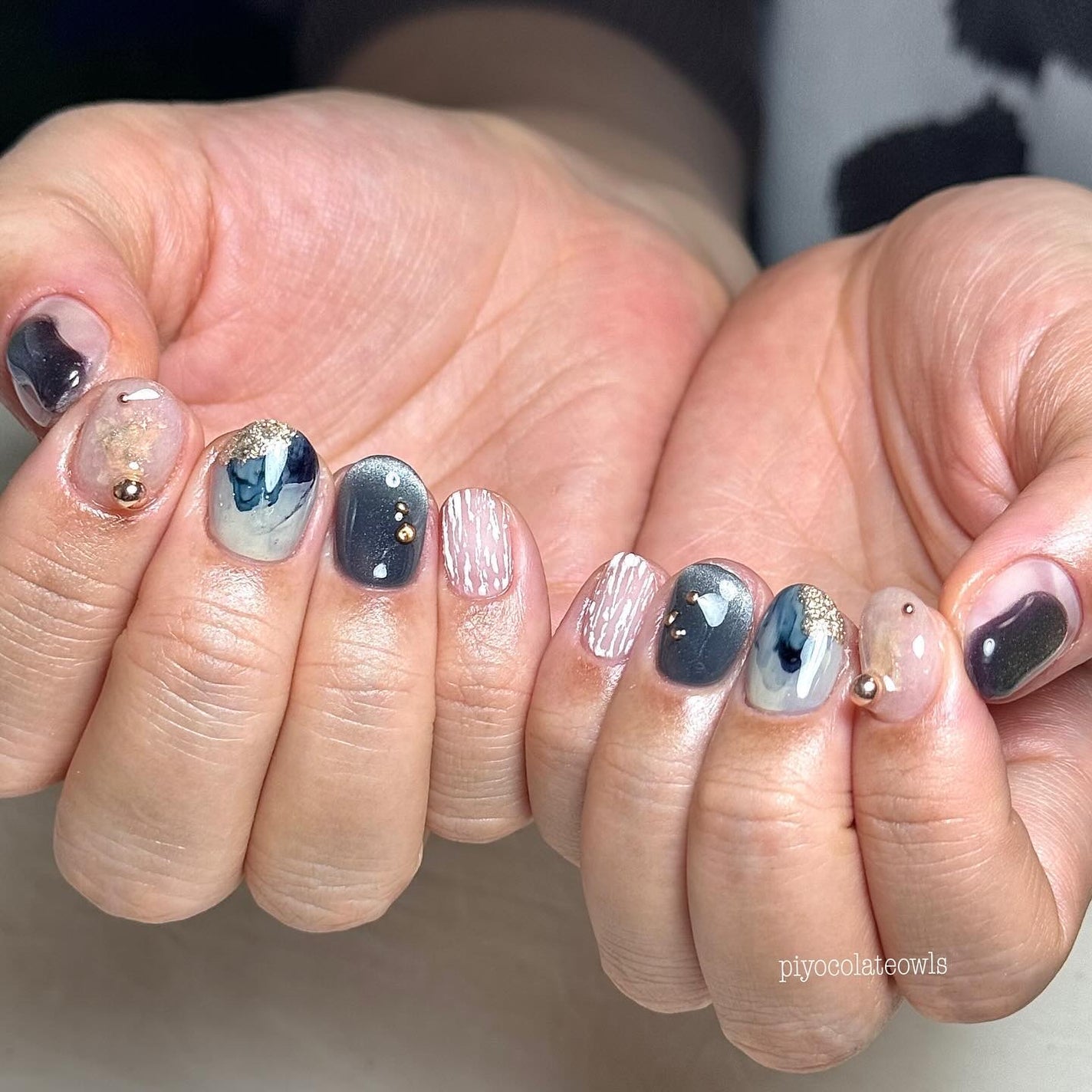 ぴよこれいと あうるす on LIPS 「ネイビーネイル💅#個性派ネイル#個性派ネイルデザイン#個性的ネ..」(4枚目)