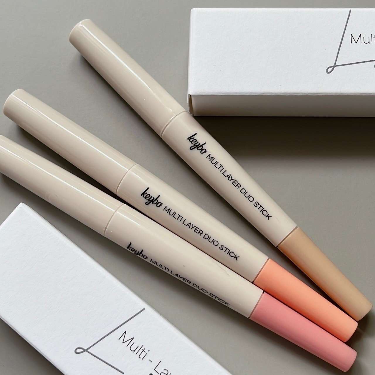 マルチレイヤーデュオスティック/keybo/リップライナーを使ったクチコミ（2枚目）