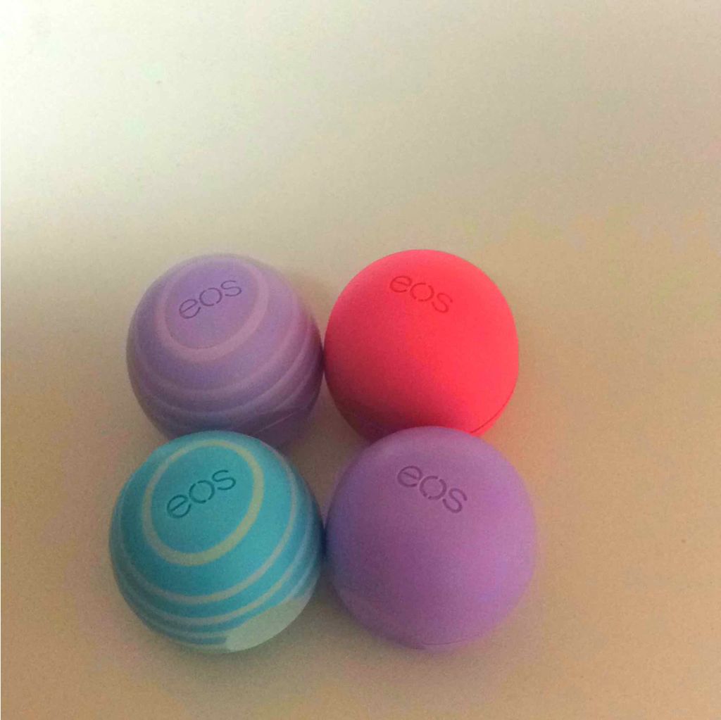 ＥＯＳリップバーム レモンドロップ/EOS/リップバームを使ったクチコミ（1枚目）