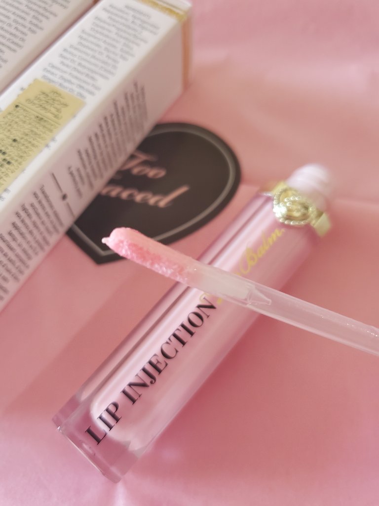 ～トゥー フェイスド ハングオーバー～ ピロー バーム リップ トリートメント/Too Faced/リップ美容液を使ったクチコミ（3枚目）