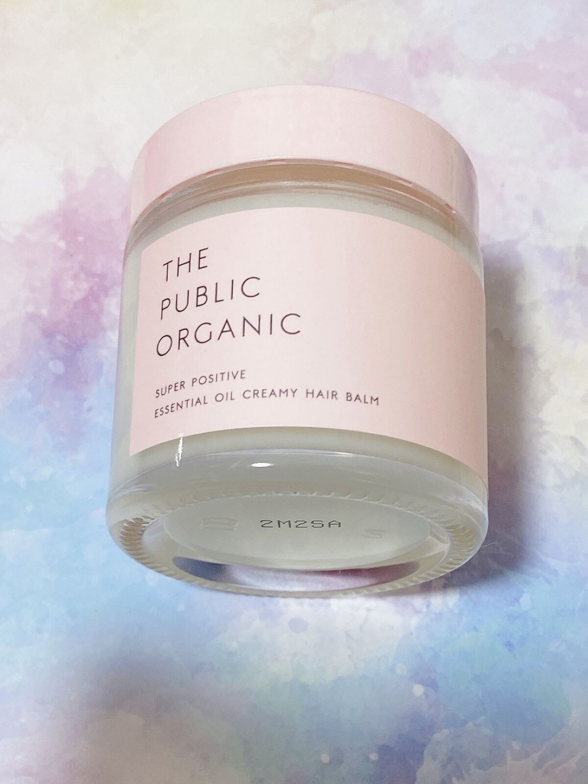 
こちらのバームは、ありそうでなかった「3ゼロバーム」でした✨
ダマゼロ、酸化臭ゼロ、ベタつきゼロなのが嬉しいです🙆‍♀️

しかも、バームなのに、ずっといい香りが続きましたよ💐
フランキンセンス精油とイランイラン精油でリラックスもでき