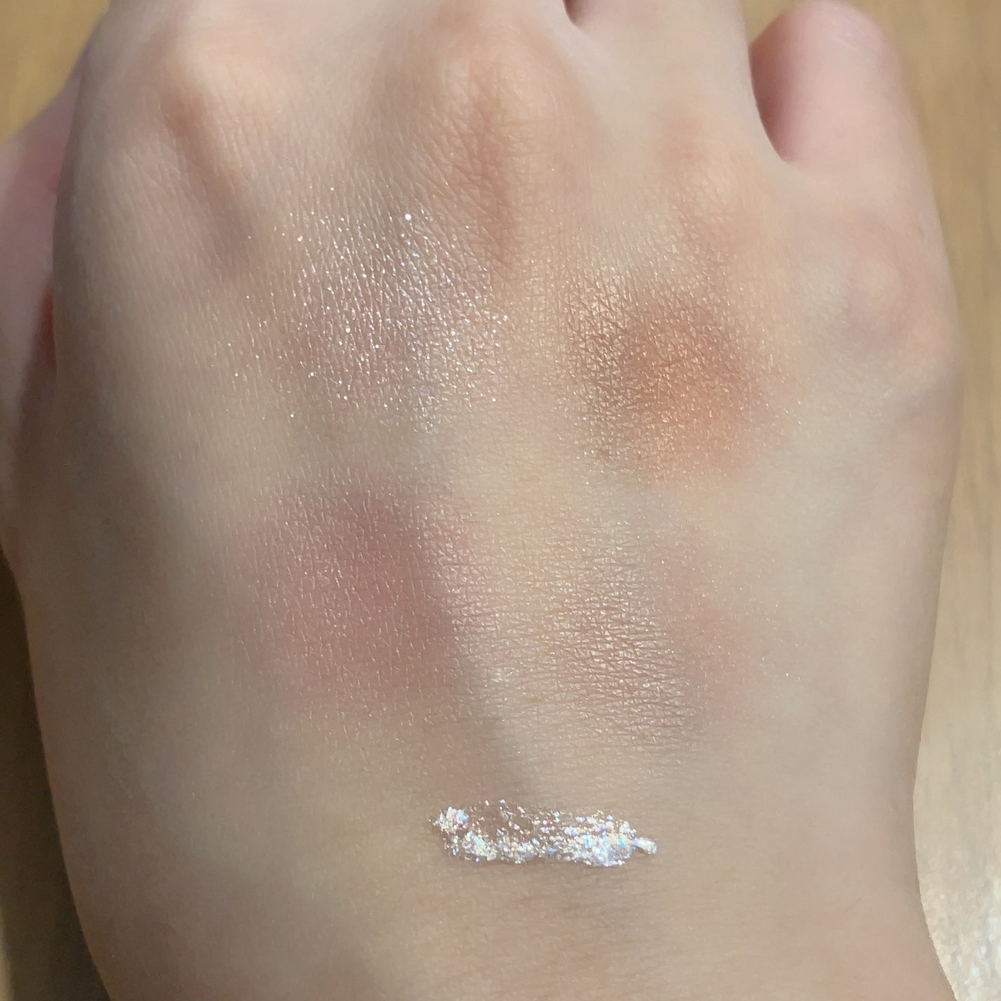 トーン ホリデー スイーツ ボックス Cheat Day Delights & Shiny Sprinkles/to/one/メイクアップキットを使ったクチコミ(4枚目)