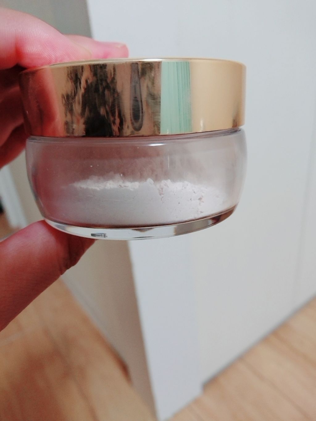 AQ MW フェイスパウダー/DECORTÉ/ルースパウダーを使ったクチコミ(2枚目)