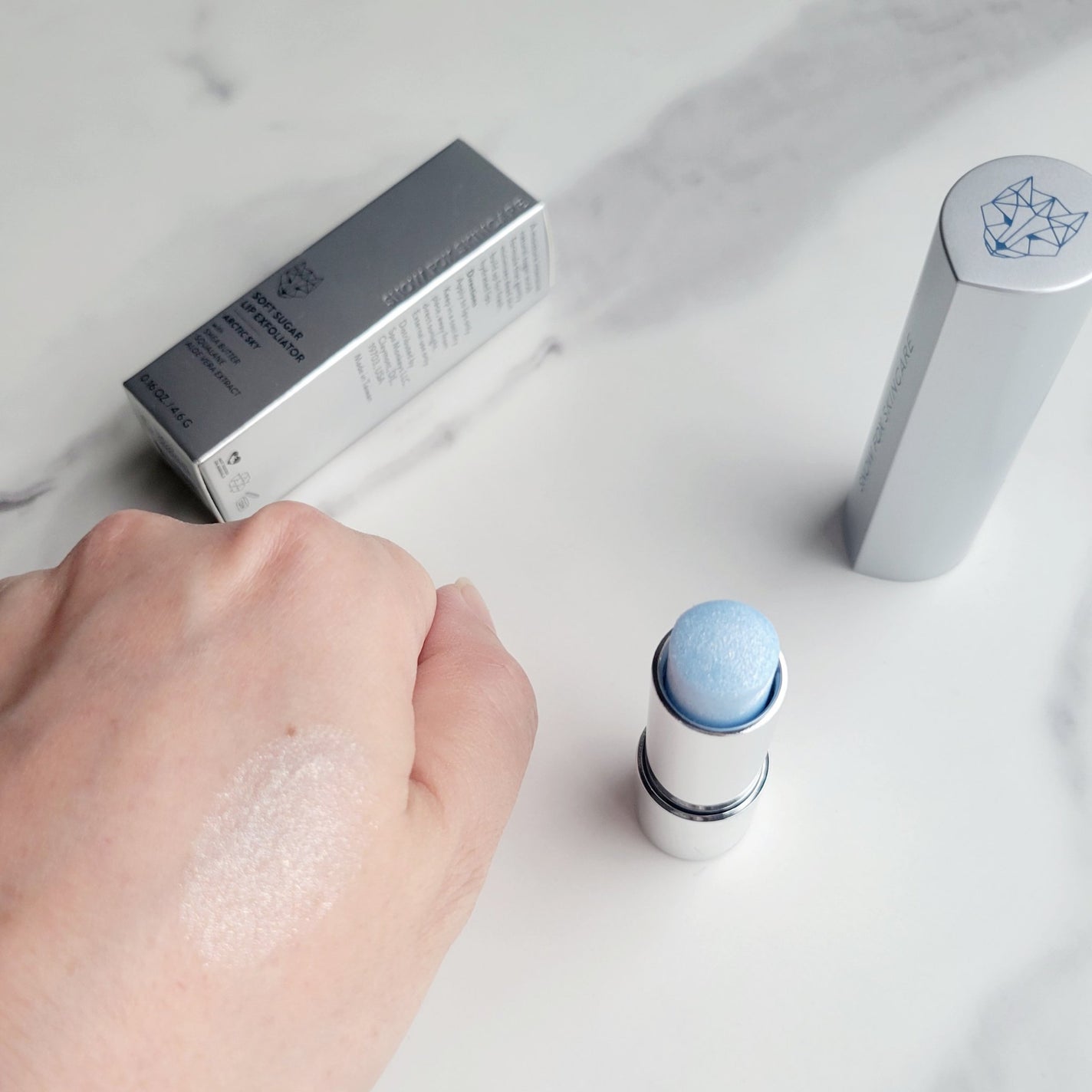 スカイ スウィート リップ スクラブ/SNOW FOX SKINCARE/リップスクラブを使ったクチコミ(4枚目)