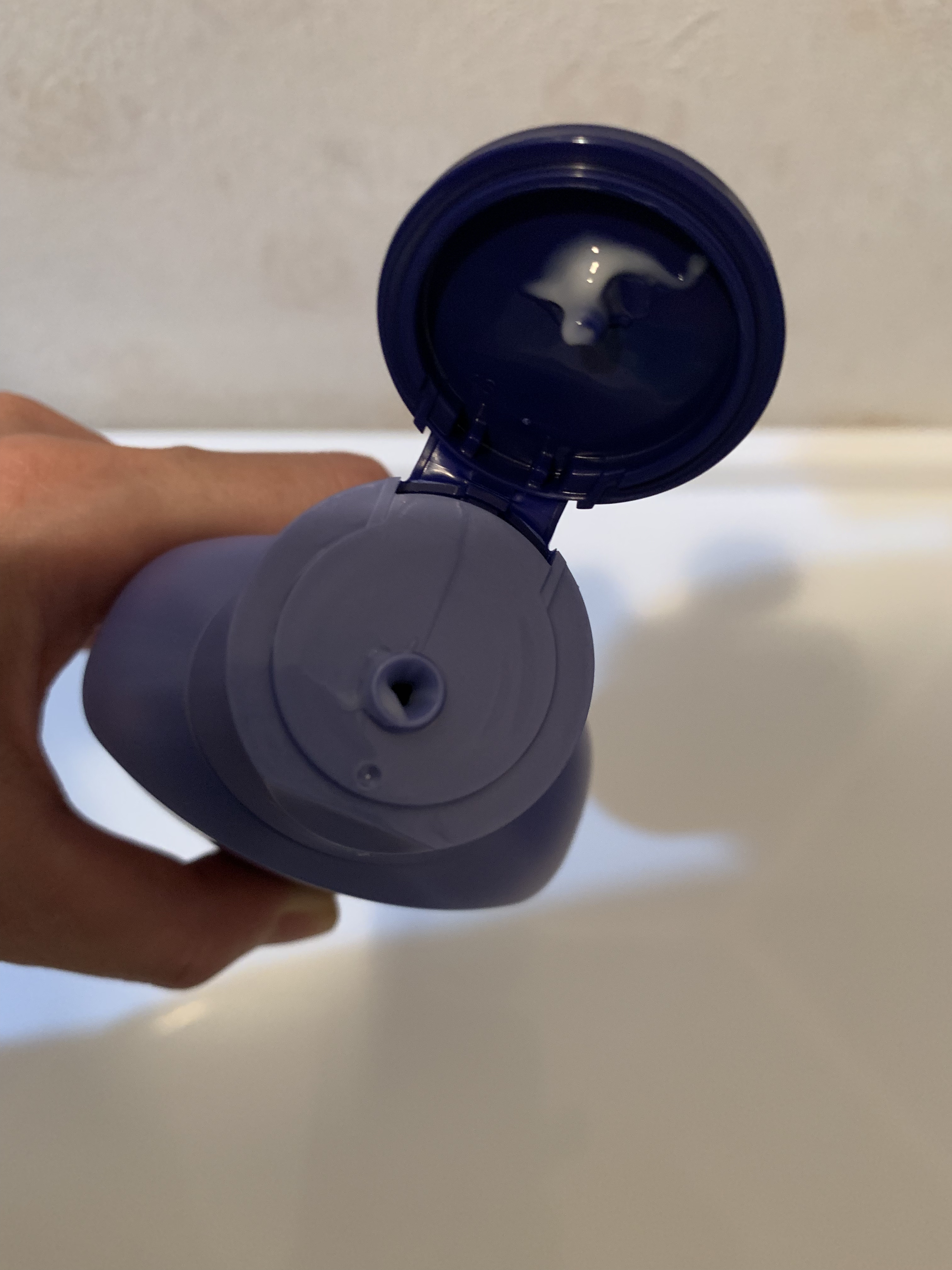 ニベア プレミアムボディミルク モイスチャー/ニベア/ボディミルクを使ったクチコミ（2枚目）