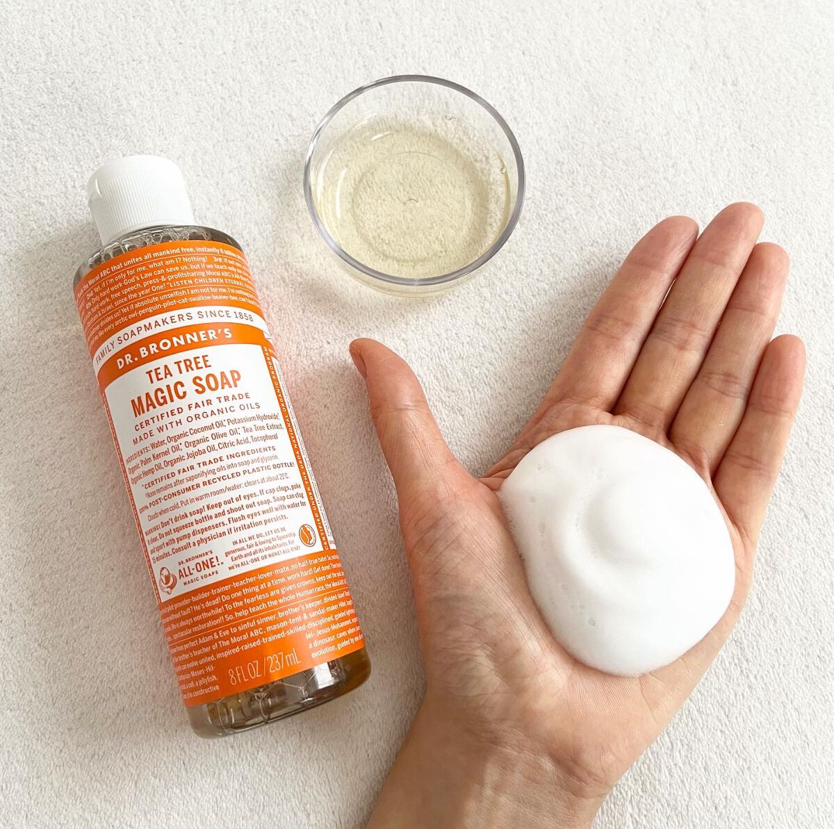 マジックソープ ティートゥリー/ドクターブロナー/ボディソープを使ったクチコミ(1枚目)