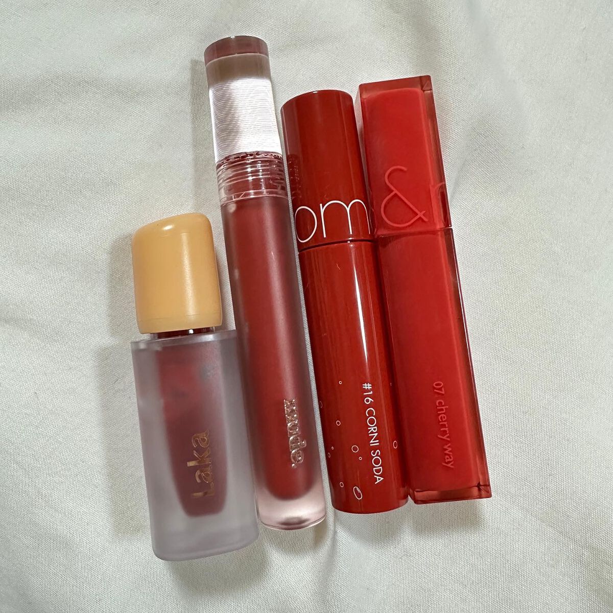 ジューシーラスティングティント/rom&nd/リップティントを使ったクチコミ（3枚目）