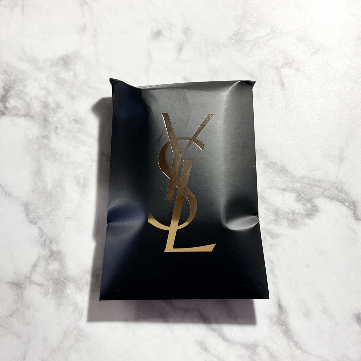 YSL ラブシャイン キャンディグレーズ/YVES SAINT LAURENT BEAUTE/口紅を使ったクチコミ（2枚目）