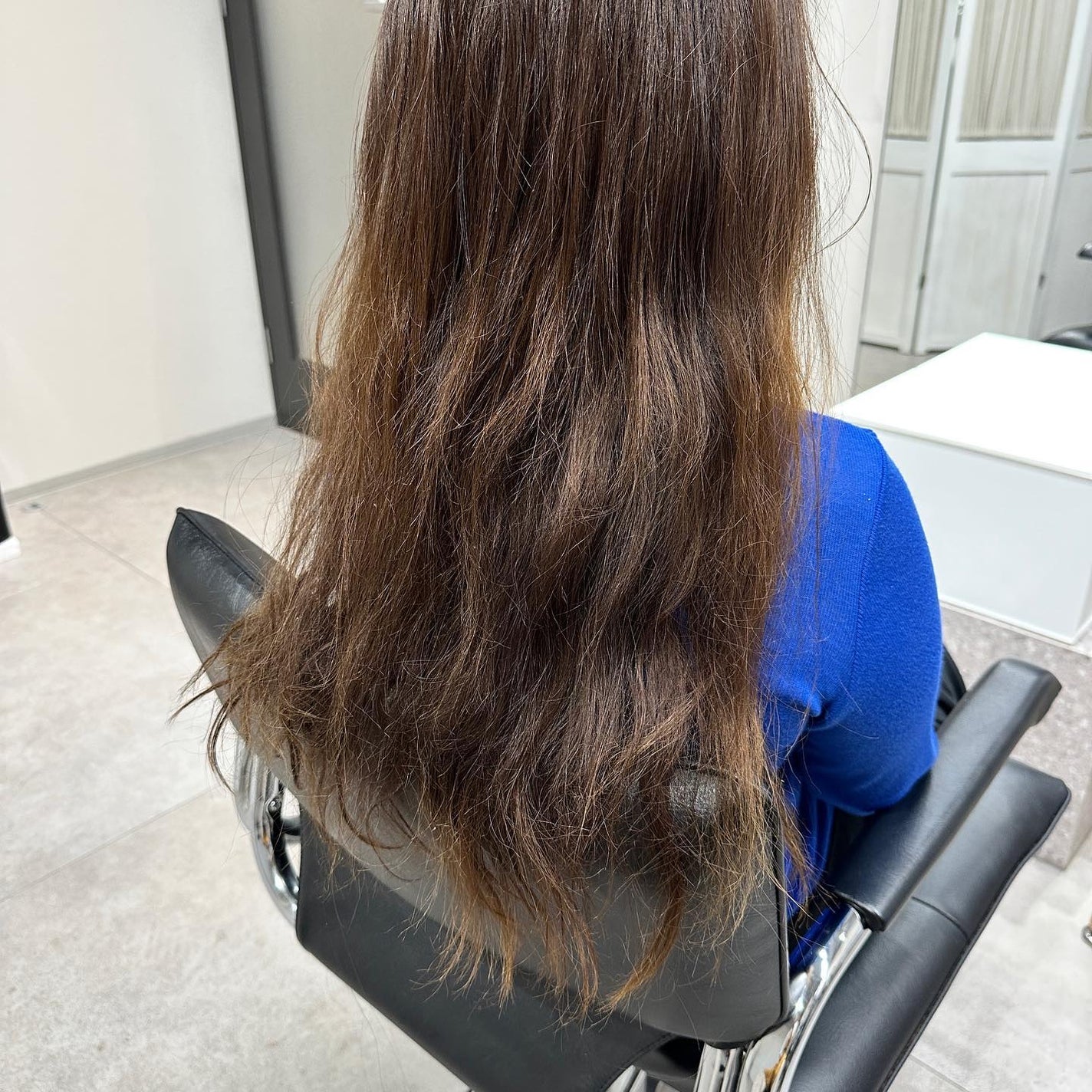 junjun_hair_make on LIPS 「酸性縮毛✖️酸熱トリートメント×ジェルカラー・髪質強化系ヘアエ..」(2枚目)