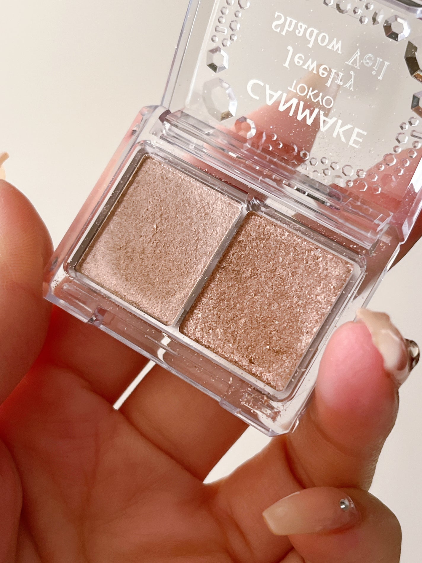 ジュエリーシャドウベール/キャンメイク/アイシャドウパレットを使ったクチコミ(3枚目)