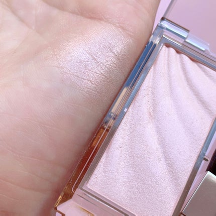 ドレープド シマーグロウ/excel/パウダーハイライトを使ったクチコミ(4枚目)