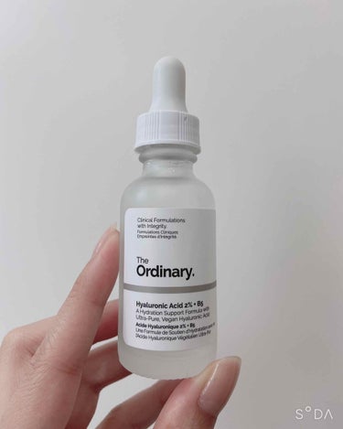 最近何かと話題のThe Ordinary。実はこれもう空っぽなんです。
思ったことは、安いのに最高！これにつきます。送料込で1500円くらいのプチプラ美容液です。
3日間朝夜つけると肌変わります。今まで