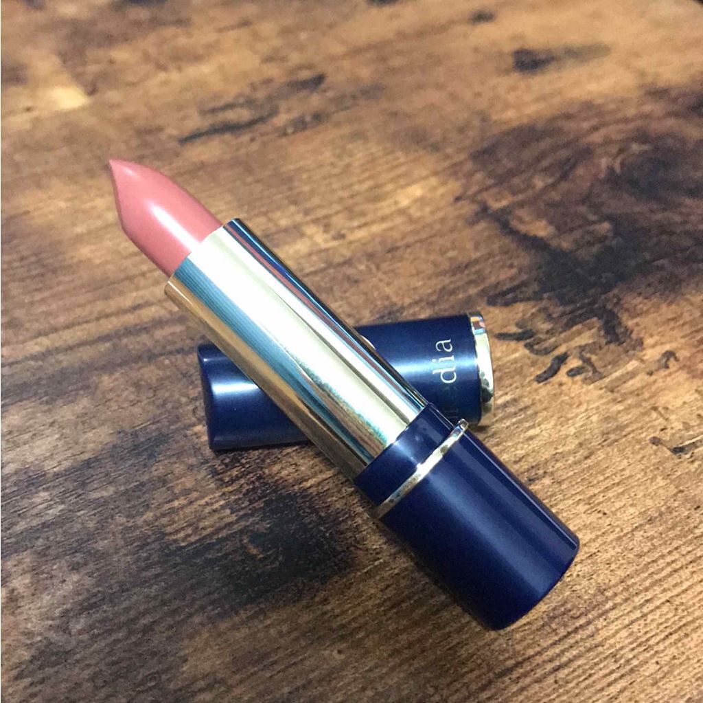 クリーミィラスティングリップA/media/口紅を使ったクチコミ（1枚目）