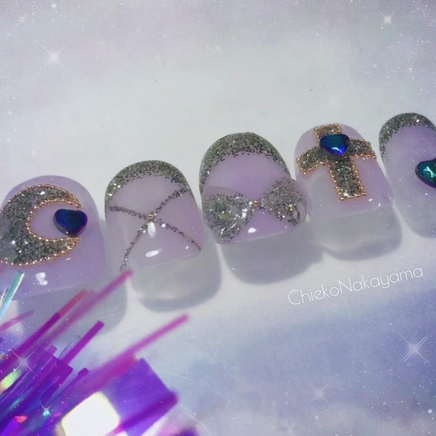 なかやまちえこ on LIPS 「病みかけのゆめかわ✝️1日1ネイル製作365日チャレンジ中!⠀..」(2枚目)