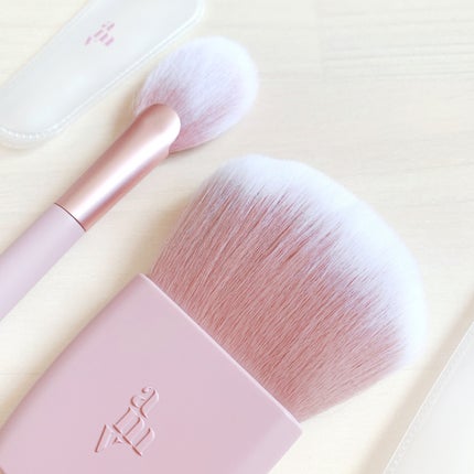 フィニッシュパウダーブラシ202/amauve/メイクブラシを使ったクチコミ(3枚目)