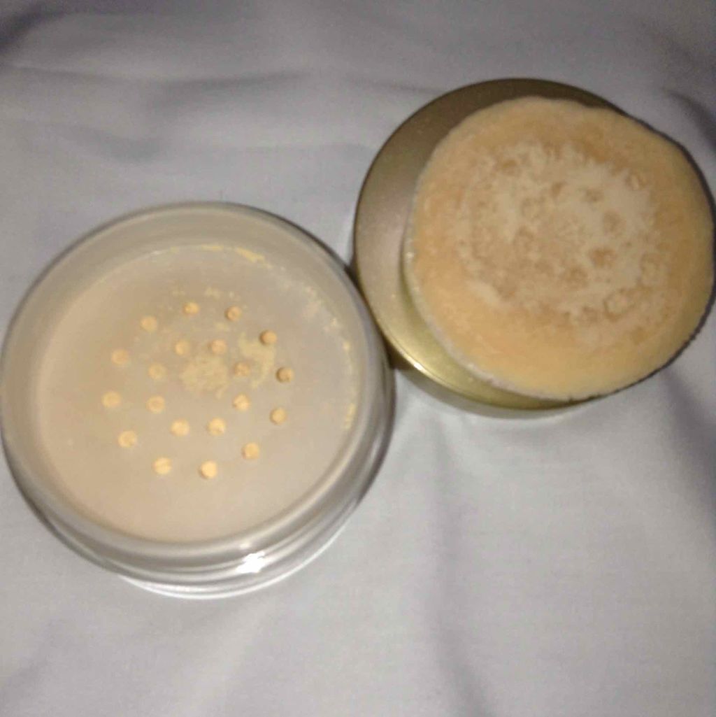 ACハイカバーマットパウダー(ヘルシースキン)/AC by Angelcolor/ルースパウダーを使ったクチコミ（2枚目）