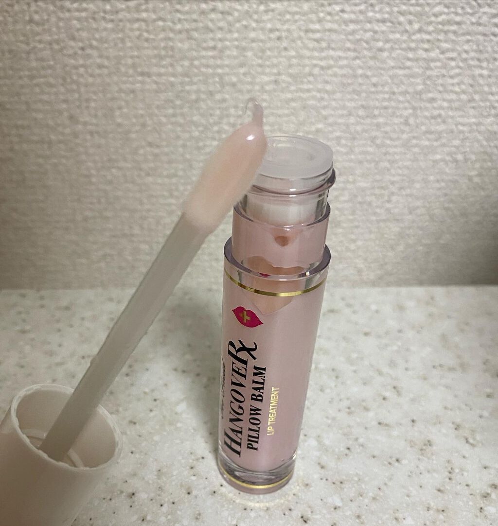 ～トゥー フェイスド ハングオーバー～ ピロー バーム リップ トリートメント/Too Faced/リップ美容液を使ったクチコミ（2枚目）
