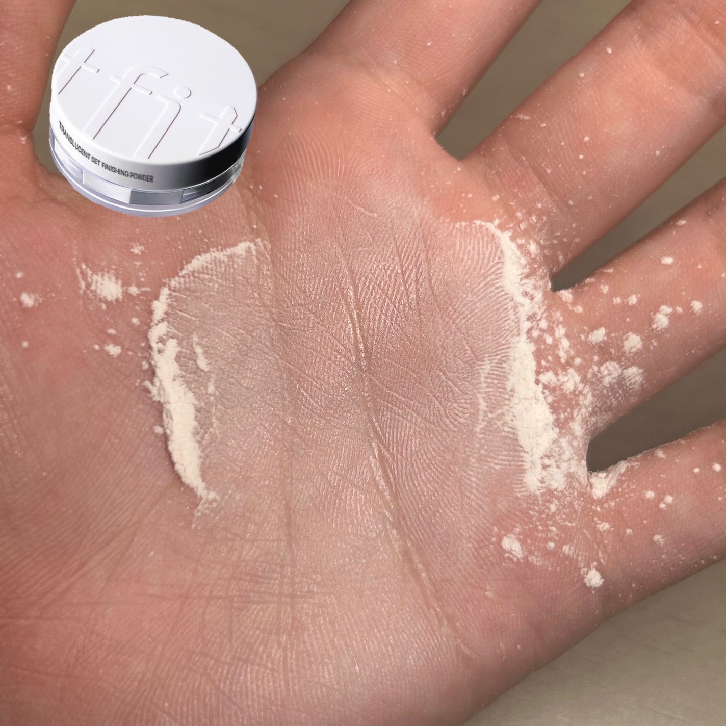 トランスルーセントセットフィニッシングパウダー/TFIT/ルースパウダーを使ったクチコミ(6枚目)