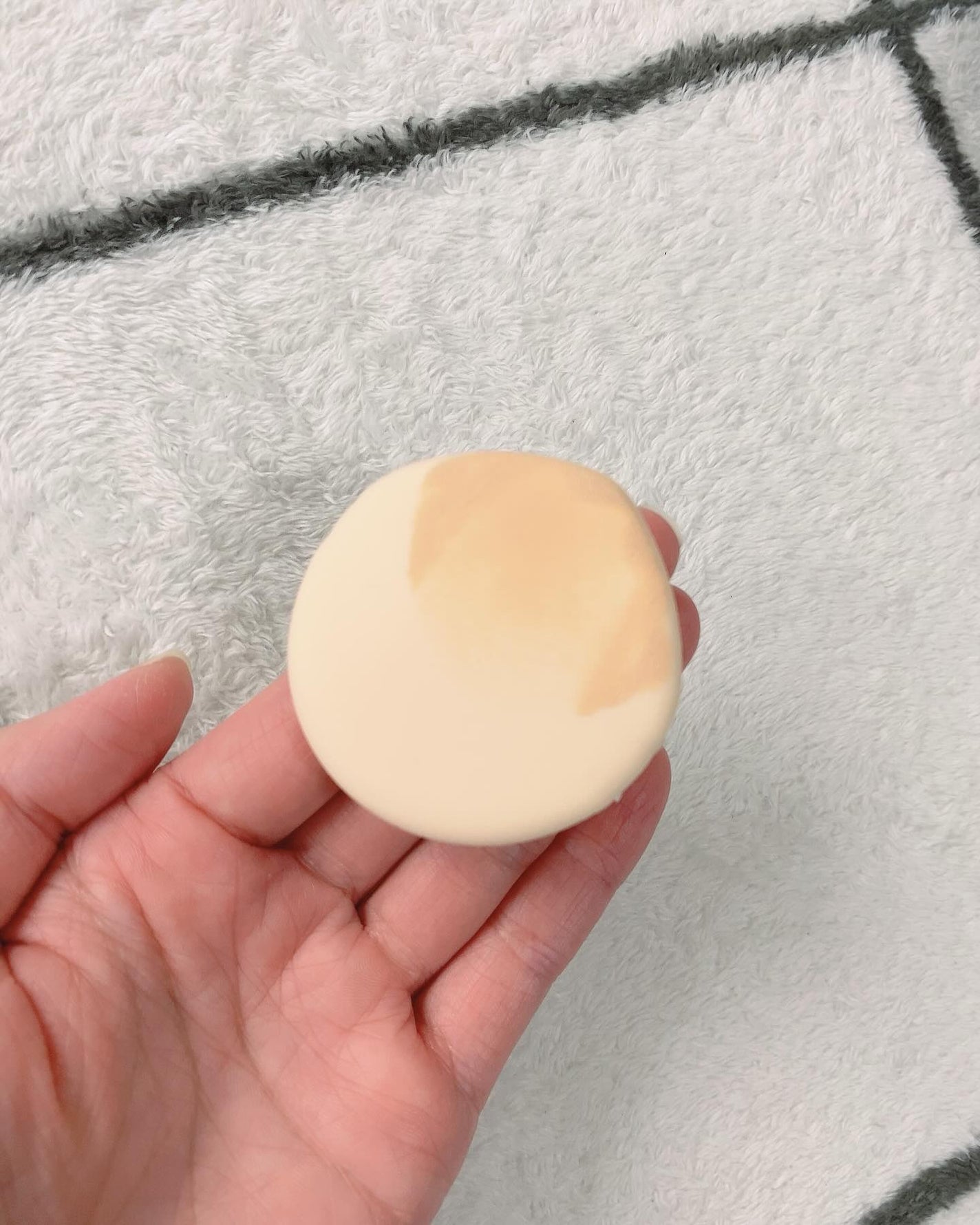 セカンドスキンメッシュマットクッション/hince/クッションファンデーションを使ったクチコミ(3枚目)