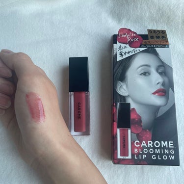 CAROME ブルーミングリップグロウ
Lady like Rose

値段1760円

私はアエナ（コスメが激安で売ってるお店）で
200円ぐらいで購入！！
Amazonでも800円ぐらいで買えるみた