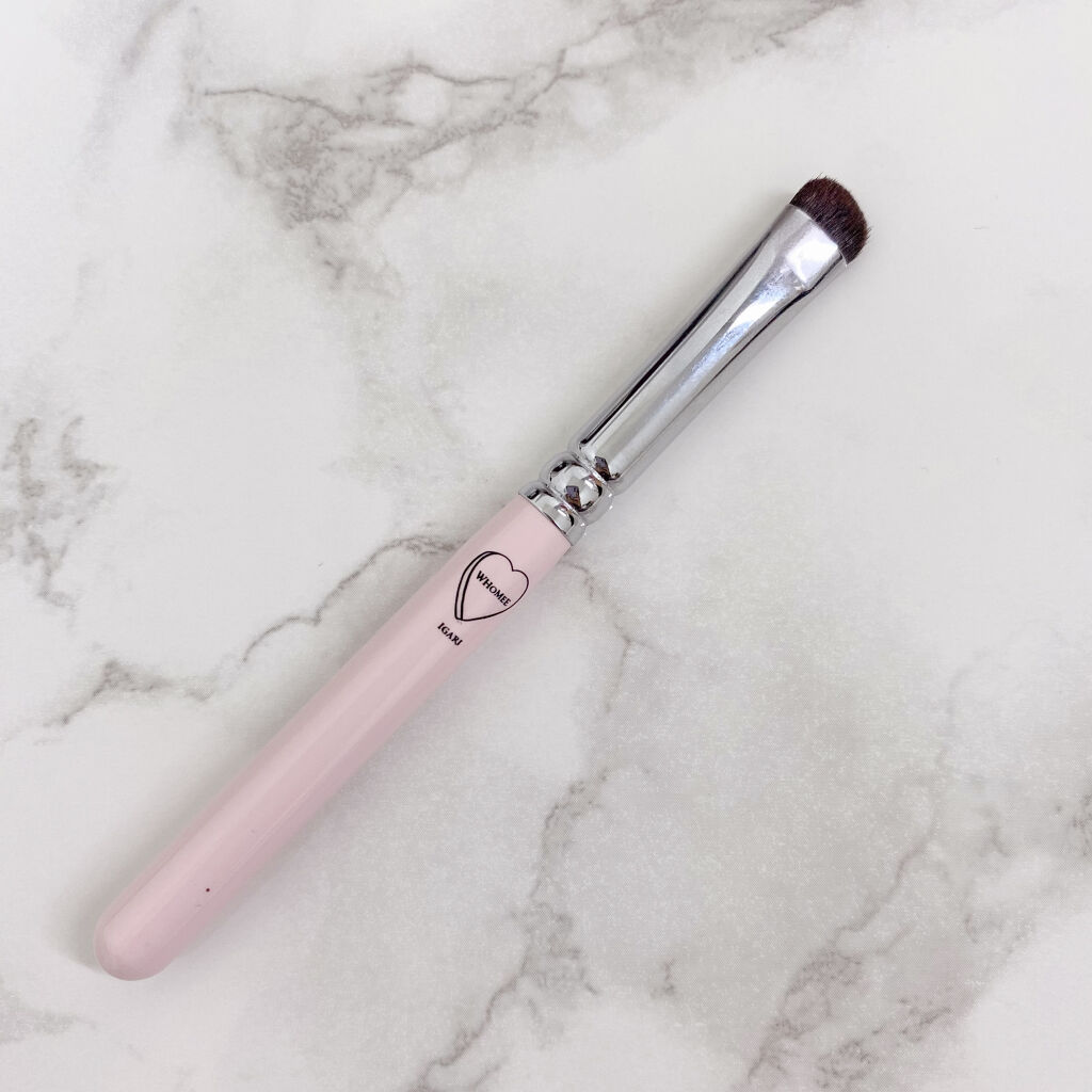 WHOMEE アイシャドウブラシ S 熊野筆のクチコミ「【⠀下まぶたのメイクにはこれ1本！！！💗】
お久しぶりの投稿！頻度上げてくぞ〜☺️

今日紹介.....」（2枚目）