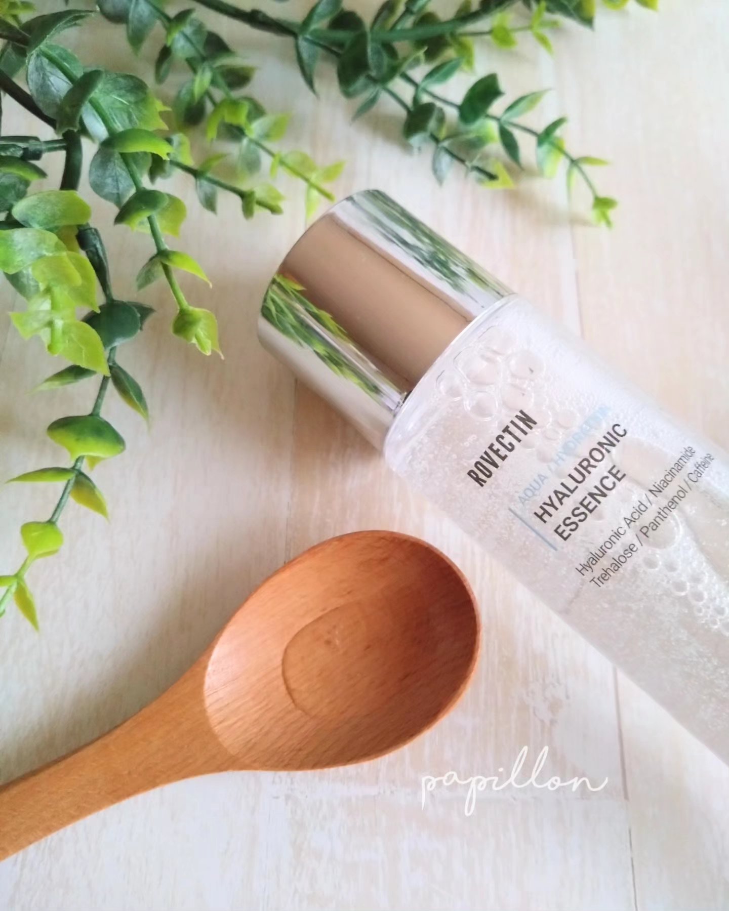 アクアヒアルロニックエッセンス/ロベクチン/化粧水を使ったクチコミ（2枚目）