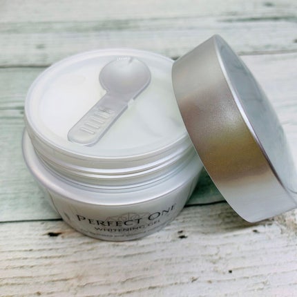 パーフェクトワン 薬用ホワイトニングジェル/パーフェクトワン/オールインワン化粧品を使ったクチコミ(3枚目)