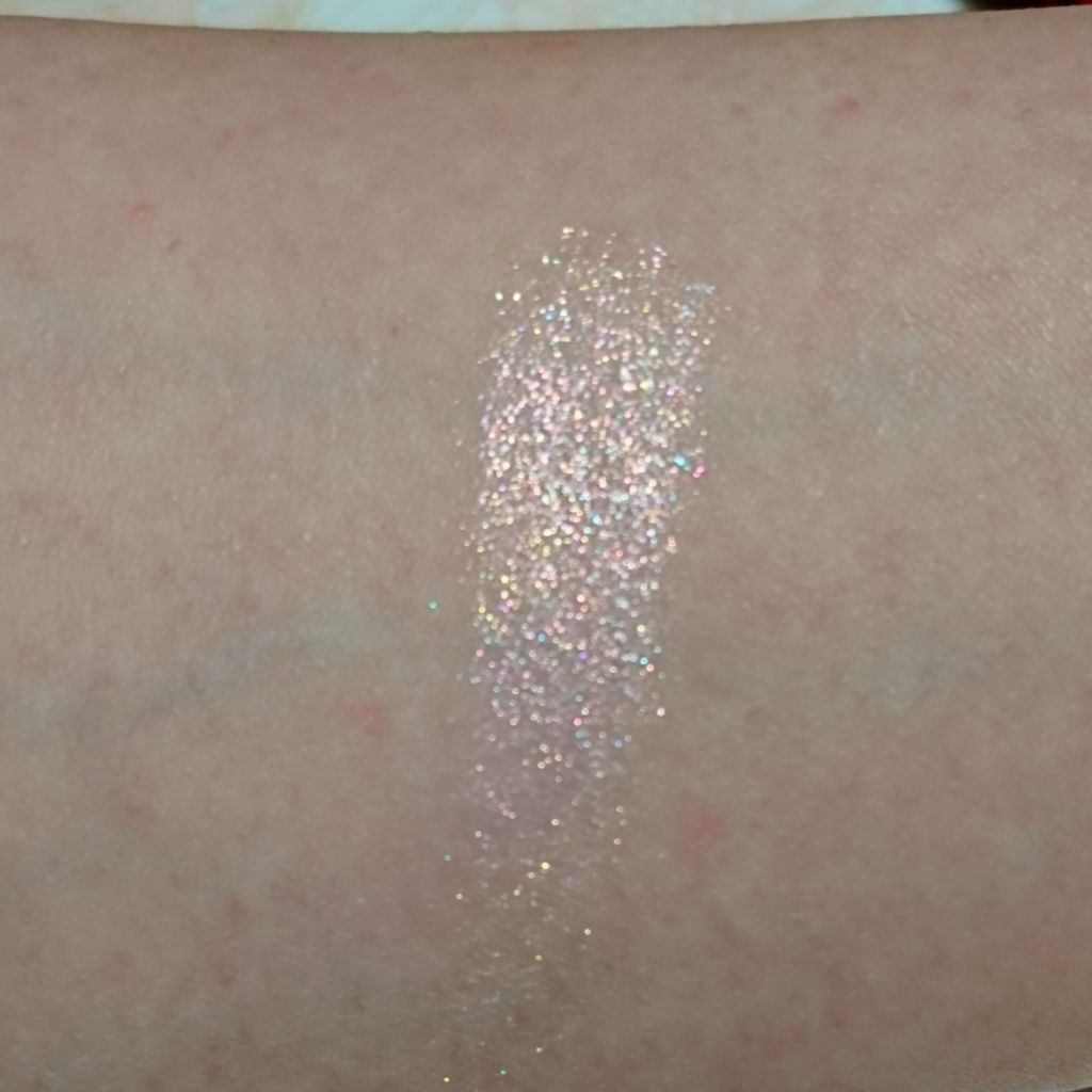 グリッタープリズム シャドウ/MISSHA/グリッターを使ったクチコミ(2枚目)