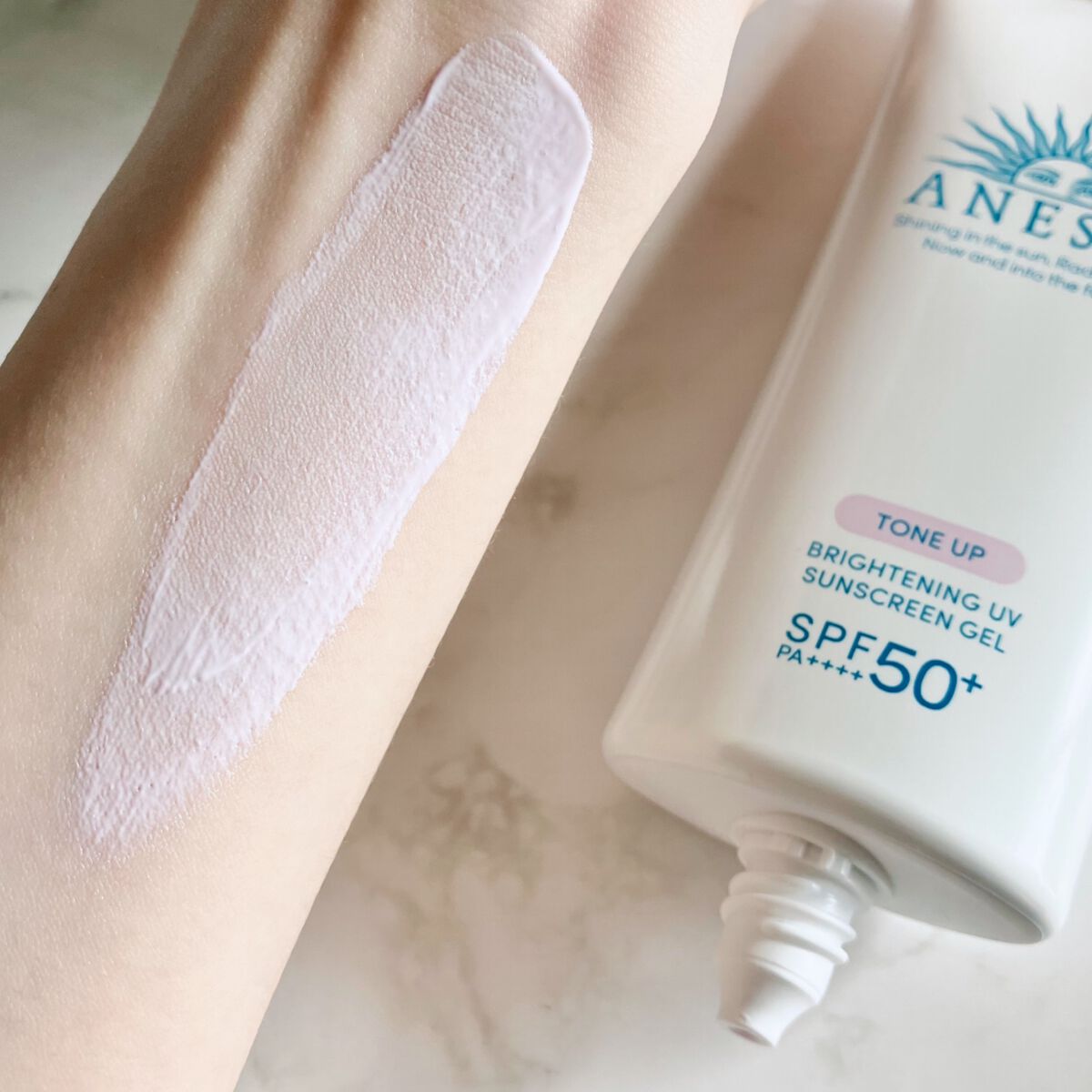 ブライトニングUV ジェル N/アネッサ/化粧下地を使ったクチコミ(4枚目)