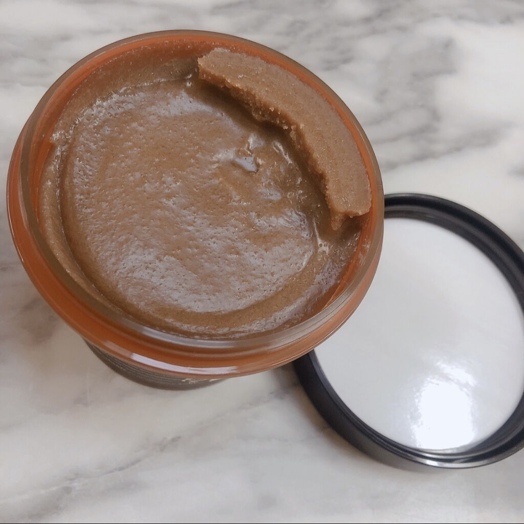 ブラックシュガー パーフェクト エッセンシャル スクラブ2X/SKINFOOD/洗い流すパック・マスクを使ったクチコミ（2枚目）