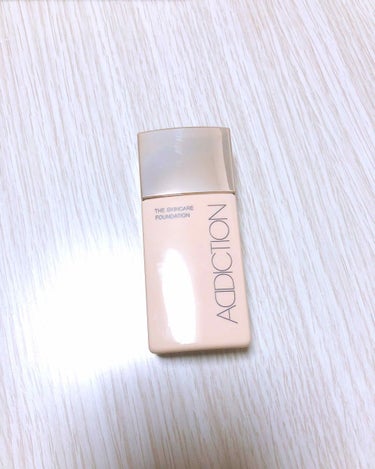 ADDICTION/ザ スキンケアファンデーション
05 Nude Ivory/全15色/30ml/4500円(税抜)


上司へのプレゼントを買いに
百貨店へ行く用事があったので
前にサンプルで使った