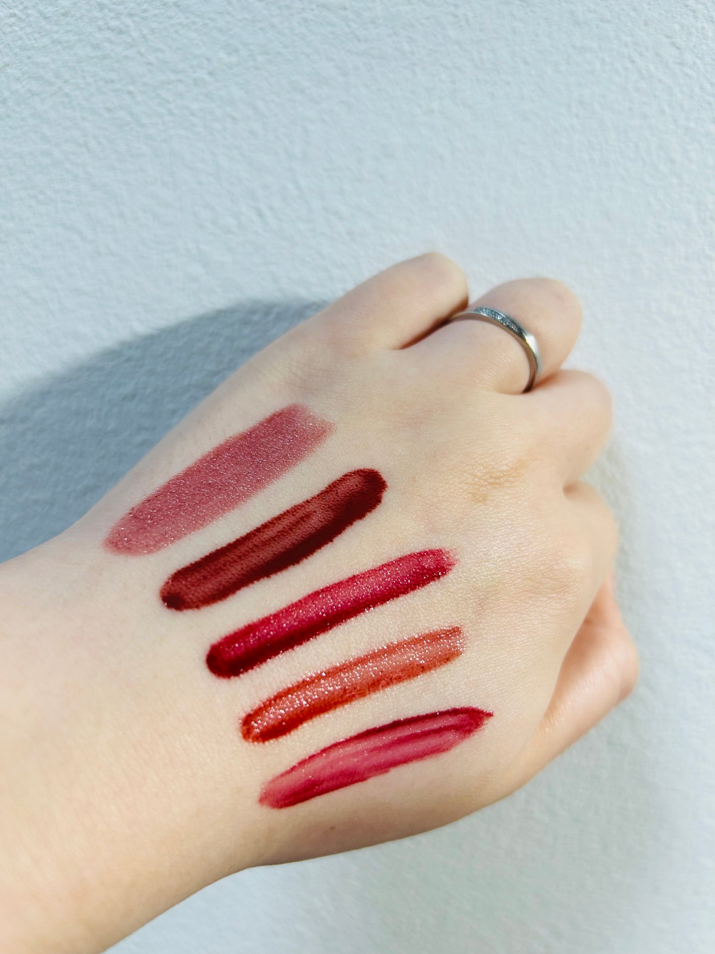 ジューシーラスティングティント/rom&nd/リップティントを使ったクチコミ(4枚目)