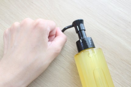 スキンクリア クレンズ オイル <アロマタイプ>/アテニア/オイルクレンジングを使ったクチコミ(4枚目)