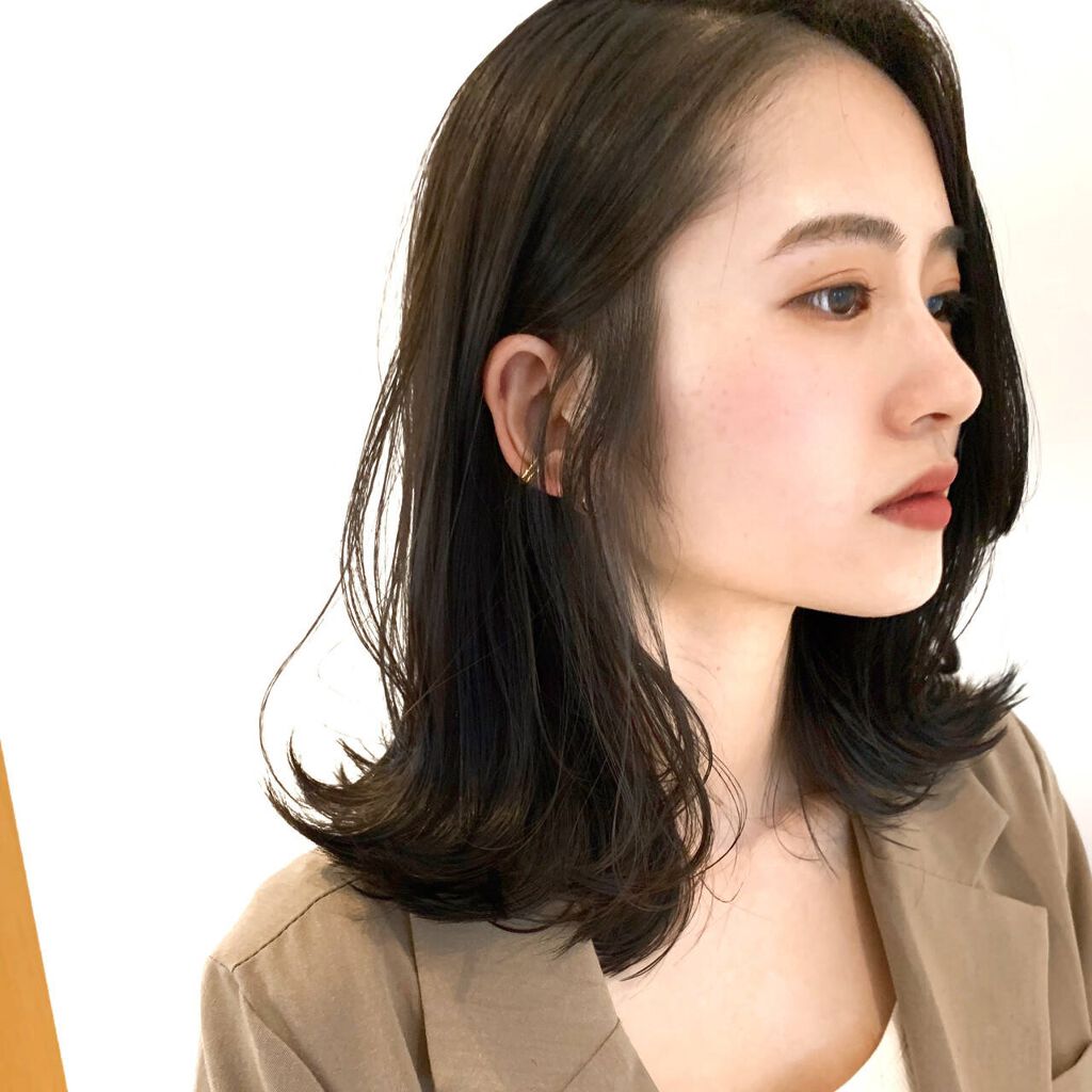 【2022年】井川遥さん風のメイク方法を徹底解説!ALLプチプラで作る大人の魅力≪リップ・アイシャドウ・眉≫のサムネイル