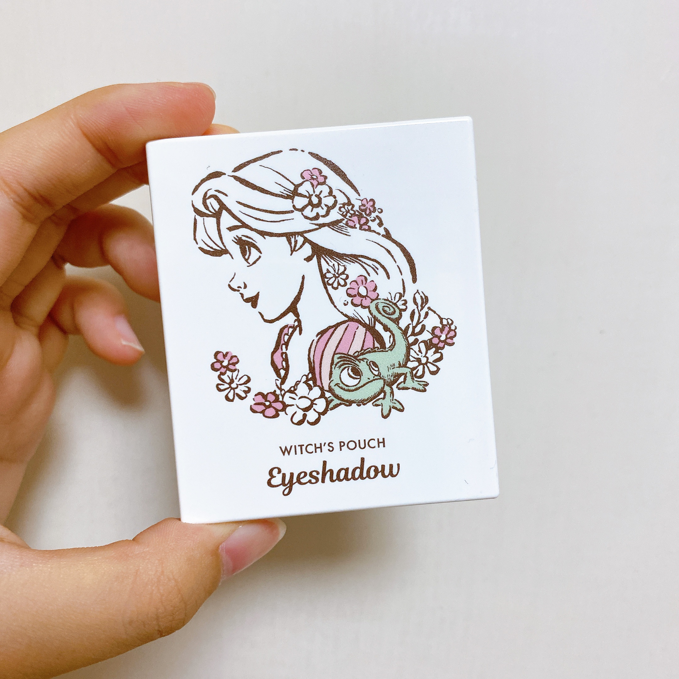 シャルマン・フルラージュ アイシャドウ/Witch's Pouch/アイシャドウパレットを使ったクチコミ（1枚目）